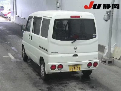 Nissan CLIPPER VAN