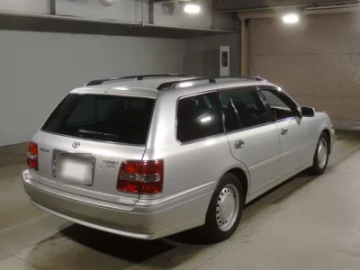 Toyota CROWN ESTATE