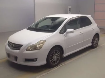 Toyota BLADE