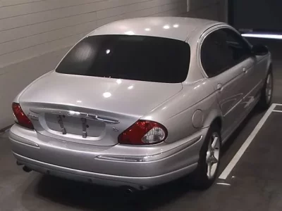 Jaguar X TYPE