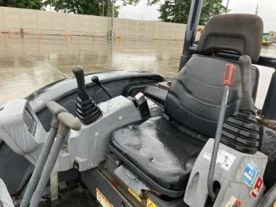 KUBOTA U-30-6