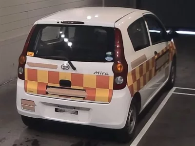 Daihatsu MIRA