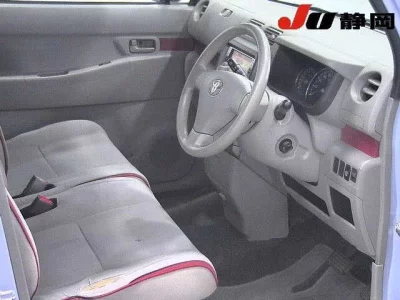 Toyota PIXIS SPACE