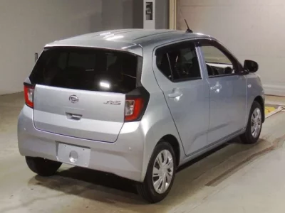 Daihatsu MIRA E S