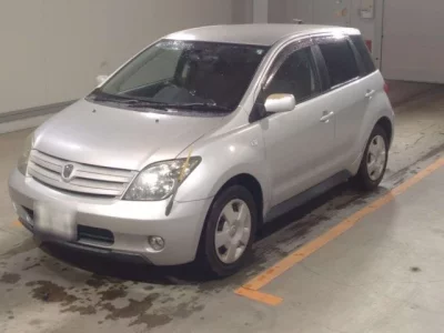 Toyota IST