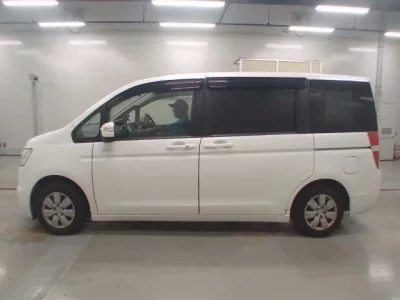 Honda STEP WAGON