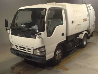 Isuzu ELF