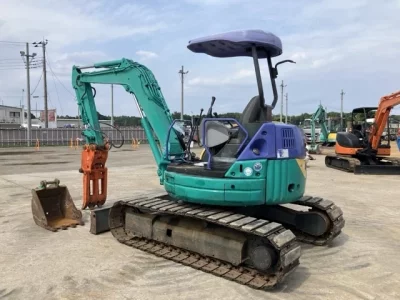 KOMATSU PC40MR-1