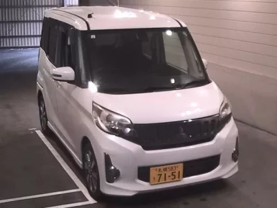 Mitsubishi EK SPACE