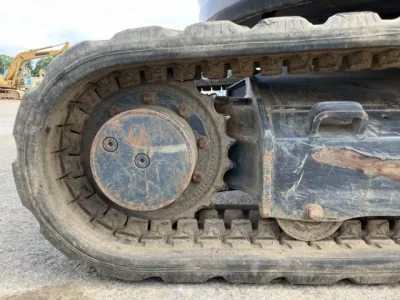 YANMAR VIO30-6