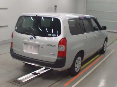 Toyota SUCCEED