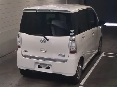 Daihatsu TANTO EXE