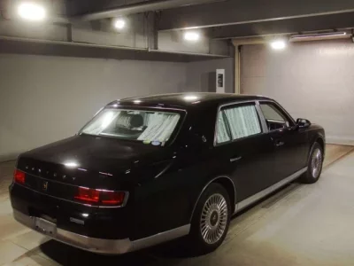 Toyota CENTURY