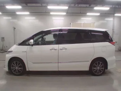Toyota ESTIMA HYBRID