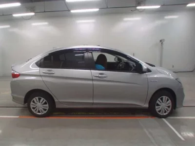 Honda GRACE