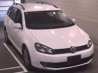Volkswagen GOLF VARIANT