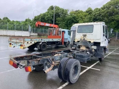 Isuzu FORWARD