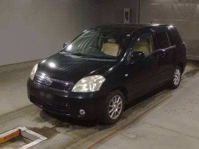 Toyota RAUM