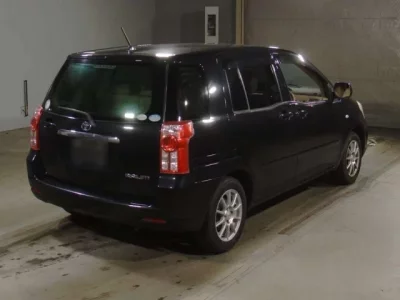 Toyota RAUM