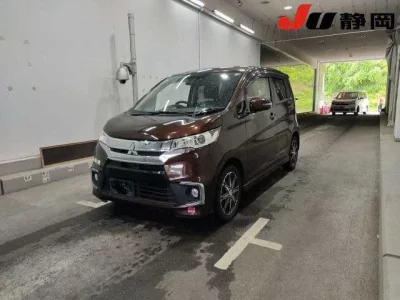 Mitsubishi EK CUSTOM
