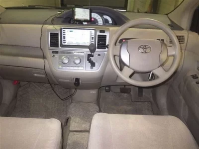 Toyota RAUM