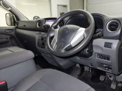 Isuzu COMO