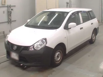 Nissan AD