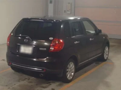 Mazda VERISA