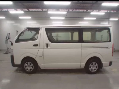 Toyota REGIUS ACE VAN