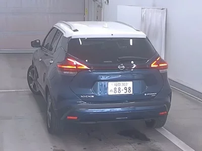 Nissan KIX