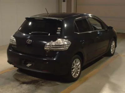 Toyota BLADE