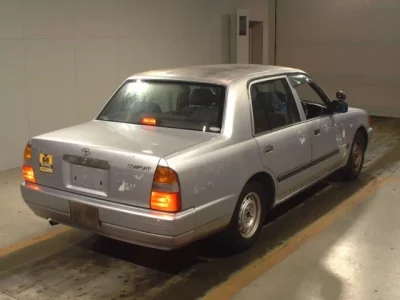 Toyota CROWN COMFORT