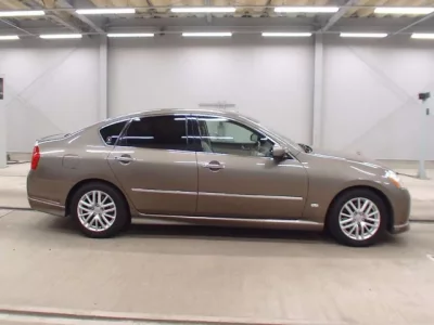 Nissan FUGA