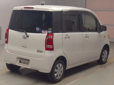Daihatsu TANTO EXE