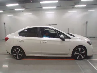 Subaru IMPREZA G4