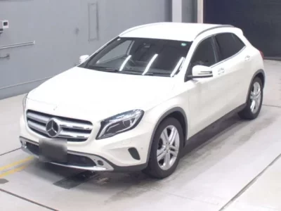 Mercedes-Benz GLA CLASS