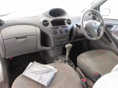Toyota PLATZ