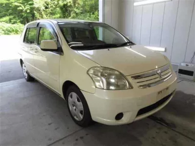 Toyota RAUM