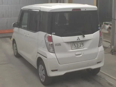 Mitsubishi EK SPACE