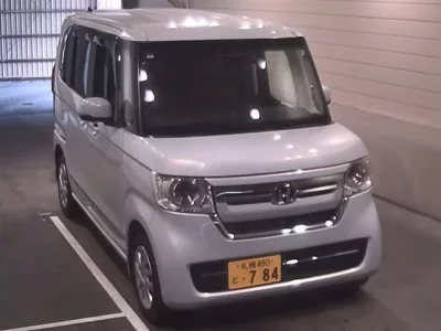 Honda N BOX