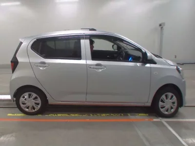 Daihatsu MIRA E S
