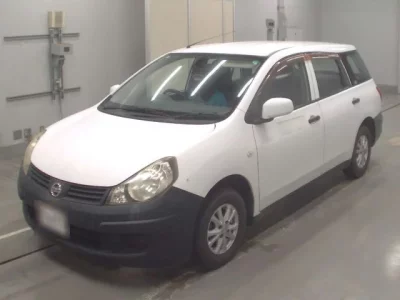 Nissan AD