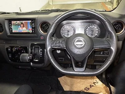 Nissan CARAVAN VAN