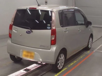 Subaru STELLA