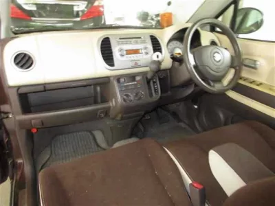 Suzuki MRWAGON