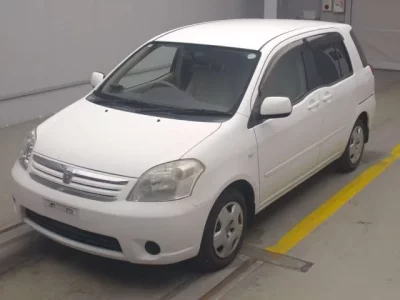 Toyota RAUM