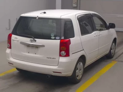 Toyota RAUM