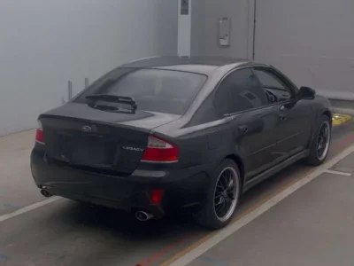 Subaru LEGACY B4