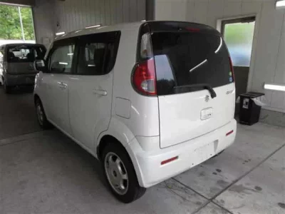 Suzuki MRWAGON