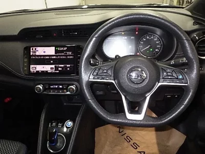 Nissan KIX
